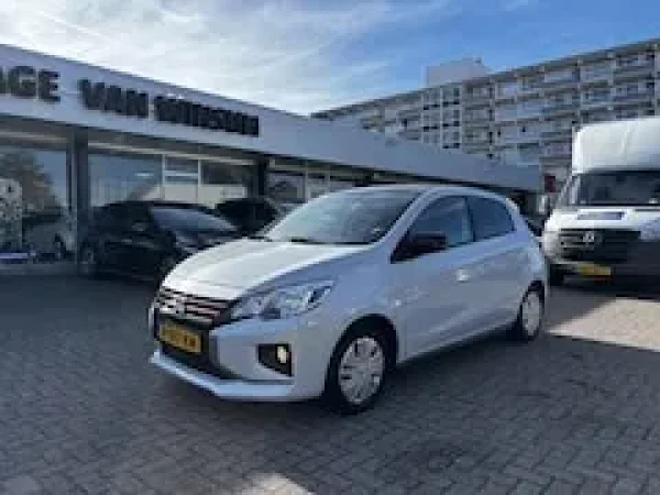 Foto van Mitsubishi Space Star