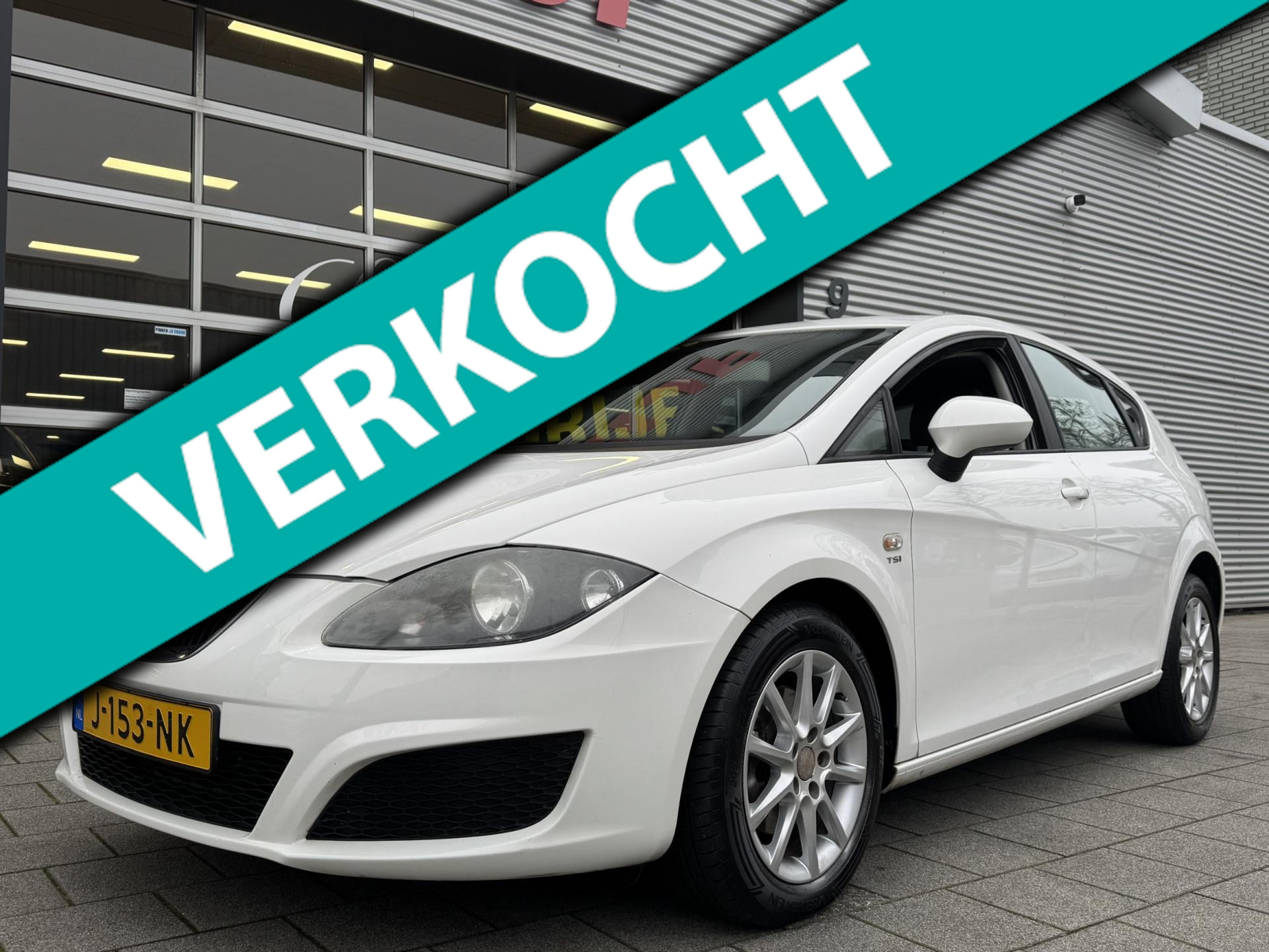 Seat Leon 1.4 TSI Sport - Navigatie I Airco I Sport velgen I Comfort pakket I 2010 - voorkant