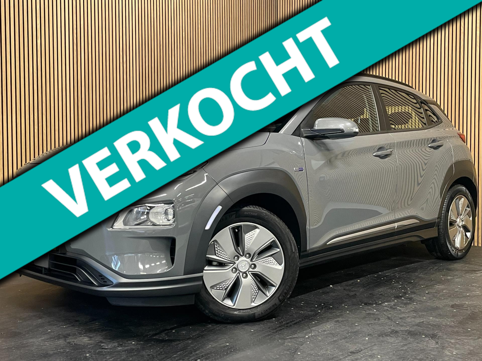 Hyundai Kona EV Comfort Smart 39 kWh|3-FASE|100% SOH|ACC|CARPLAY|CAMERA|CLIMATE,CRUISE CONTROL|1e EIG.|NL-AUTO|NAP|INCL.BTW| 2020 - voorkant