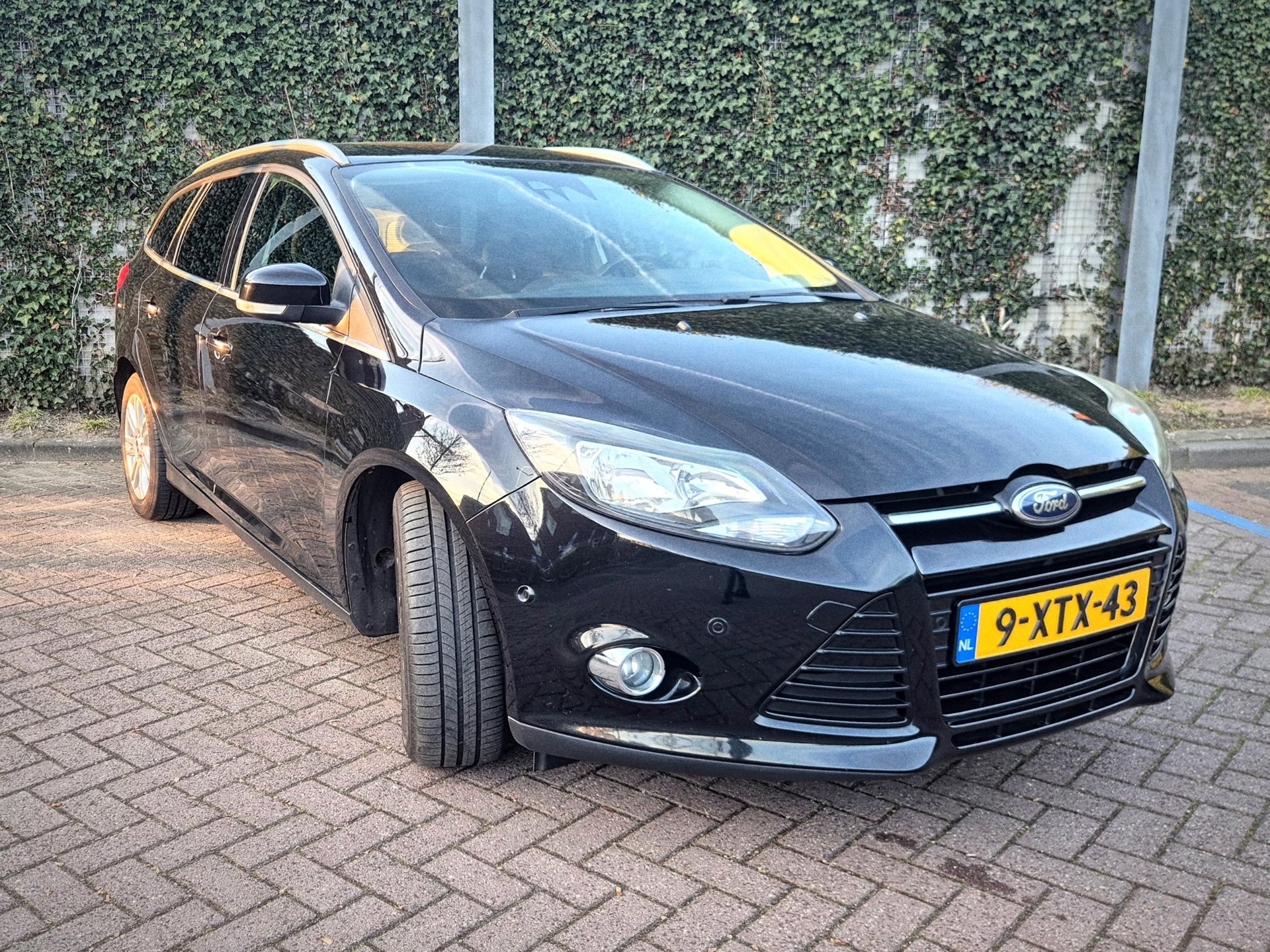Ford Focus 1.0 EcoBoost Edition Plus 2014 - voorkant