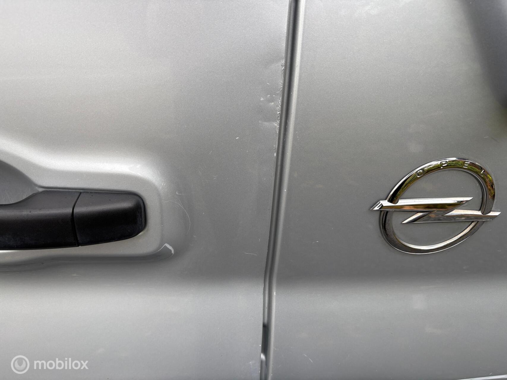 Foto van Opel Vivaro