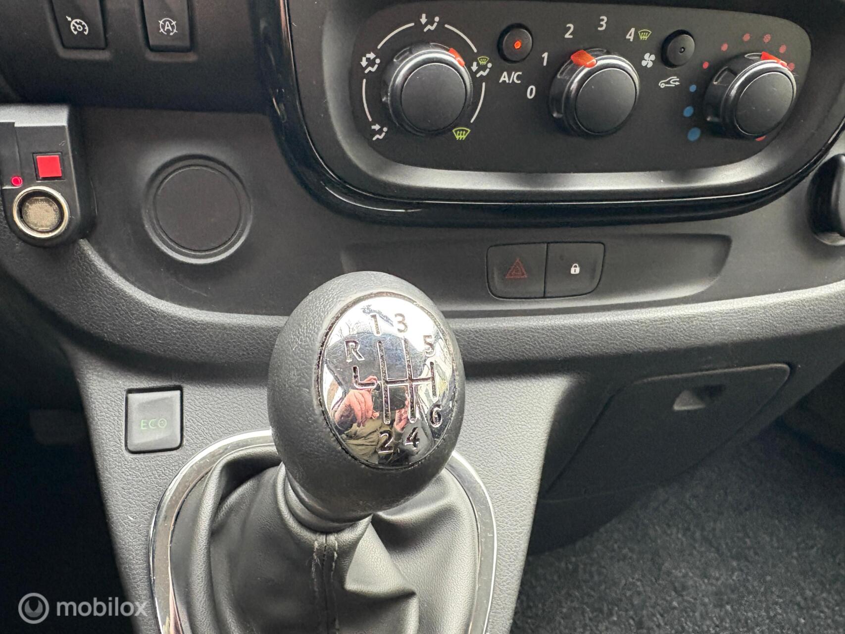Foto van Opel Vivaro