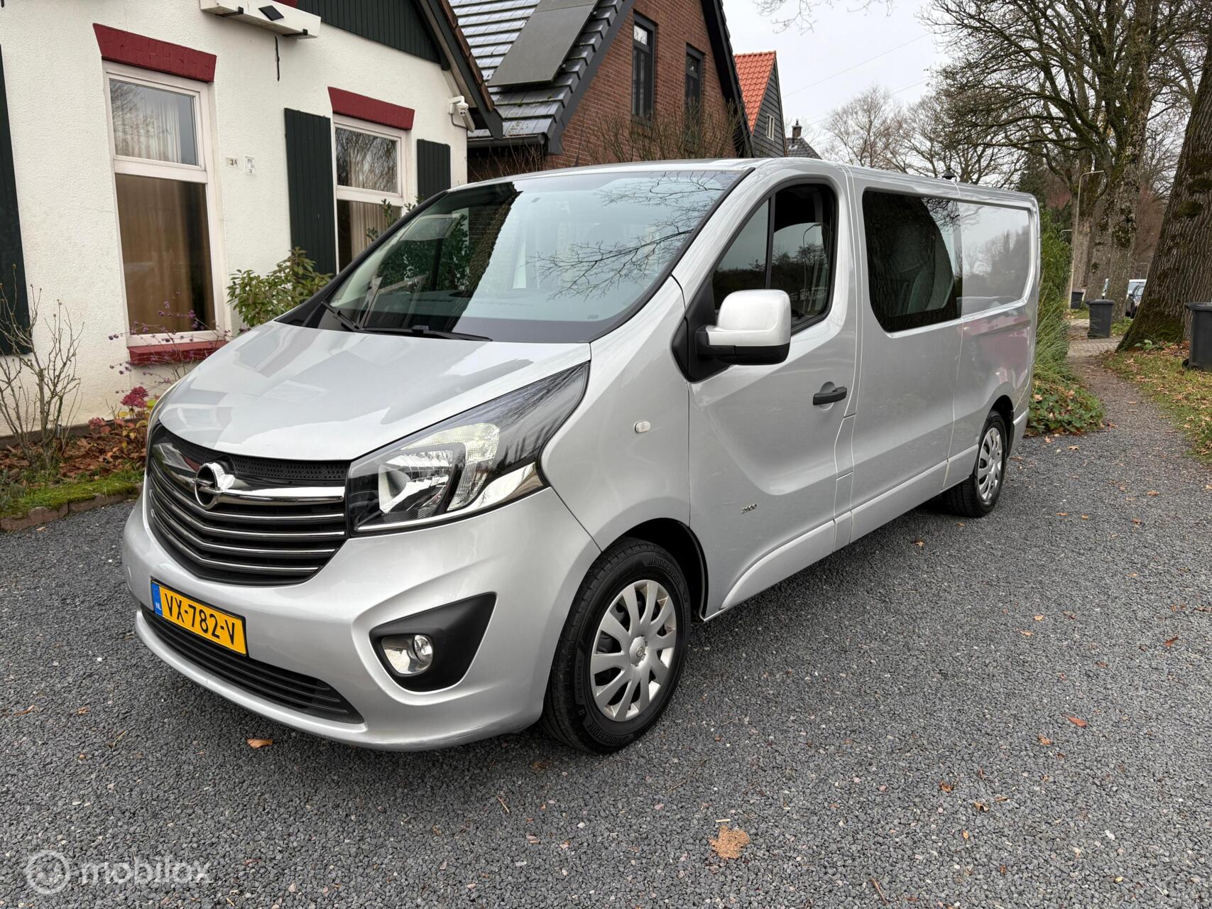 Opel Vivaro 1.6 CDTI L2H1 DC | 106.000KM | DUB.CAB. | 2016 - voorkant
