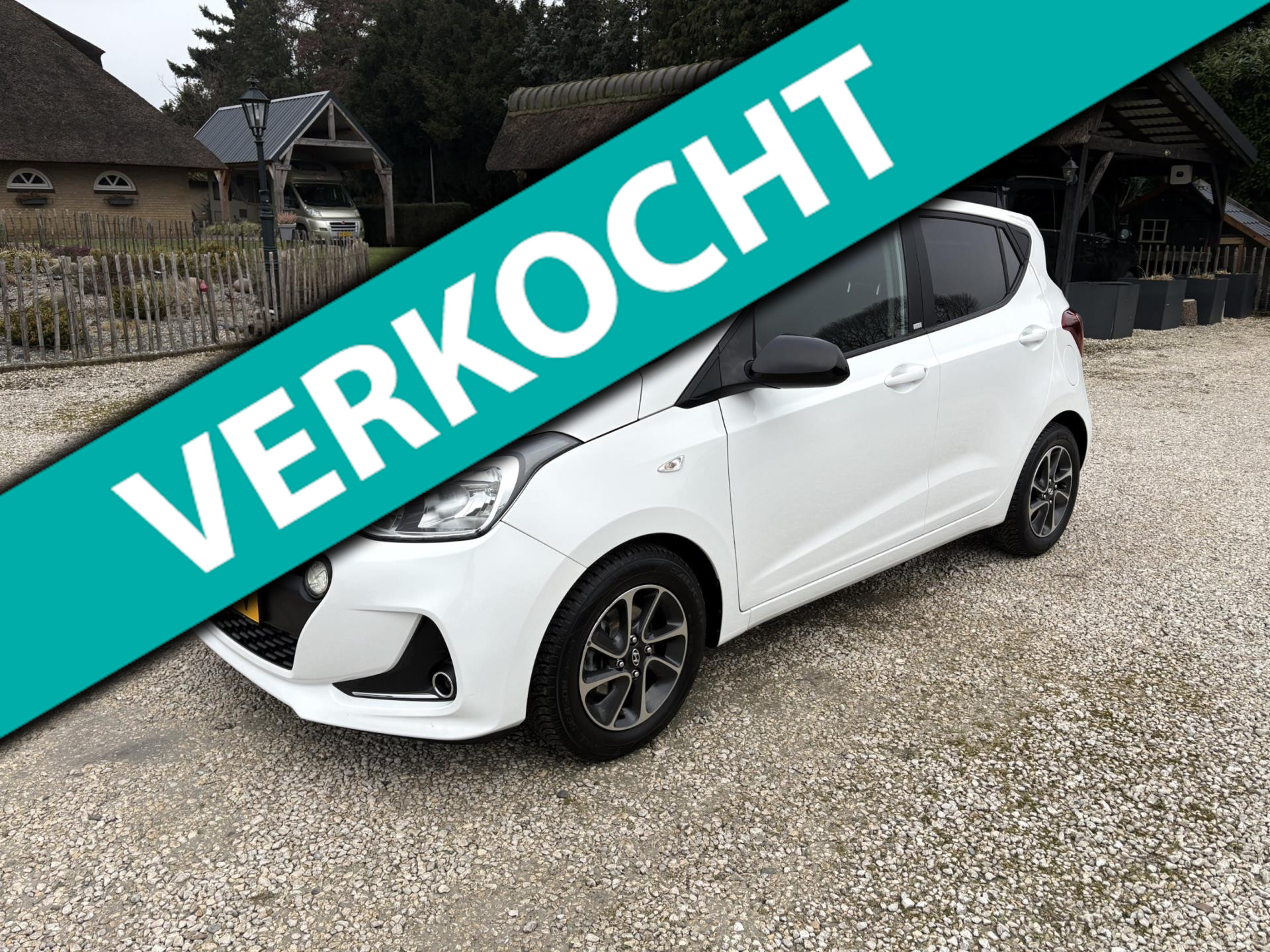Hyundai I10 1.0i 67pk YES! Stoelverwarming, Bluetooth, LED 2019 - voorkant