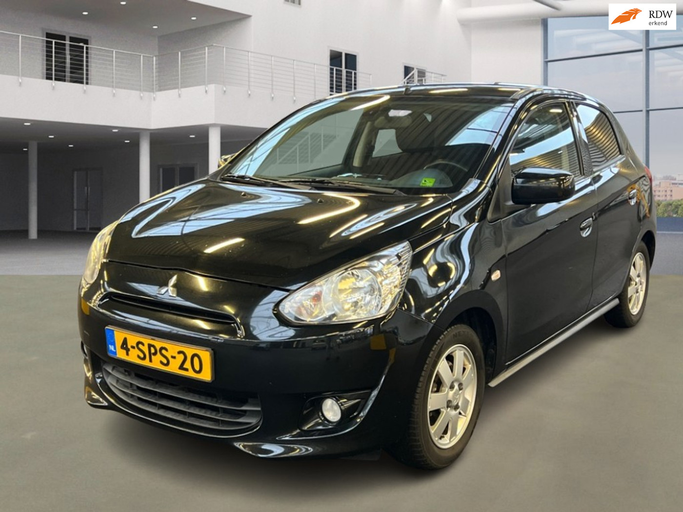 Foto van Mitsubishi Space Star