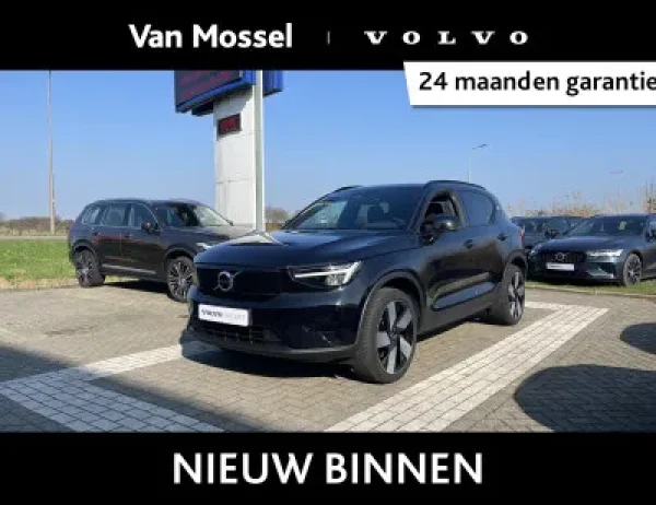 Volvo XC40 Recharge Plus 2023 - voorkant