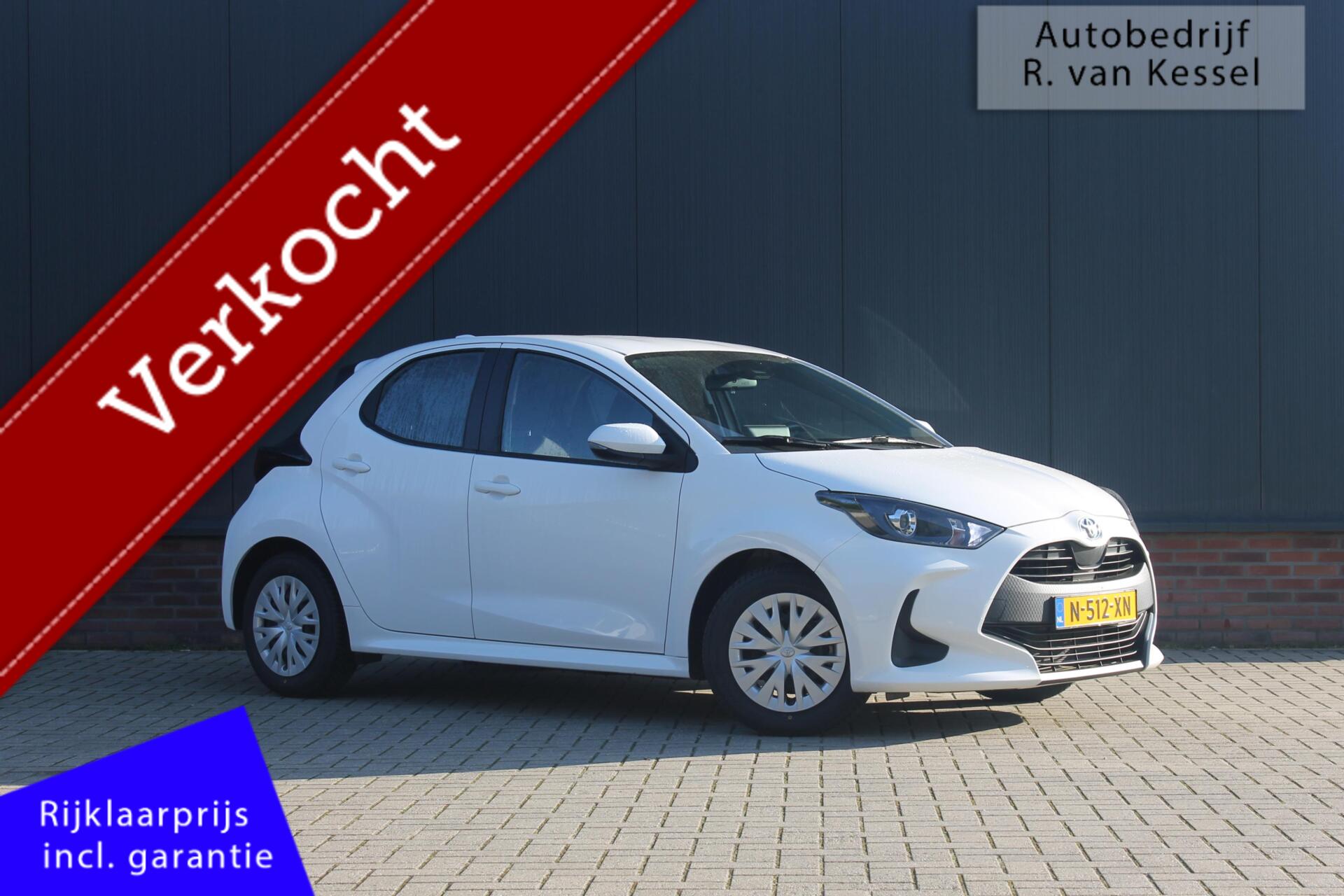 Toyota Toyota Yaris 1.5 Hybrid Active I ACC I 1e Eigenaar I NL-auto 2022 - voorkant