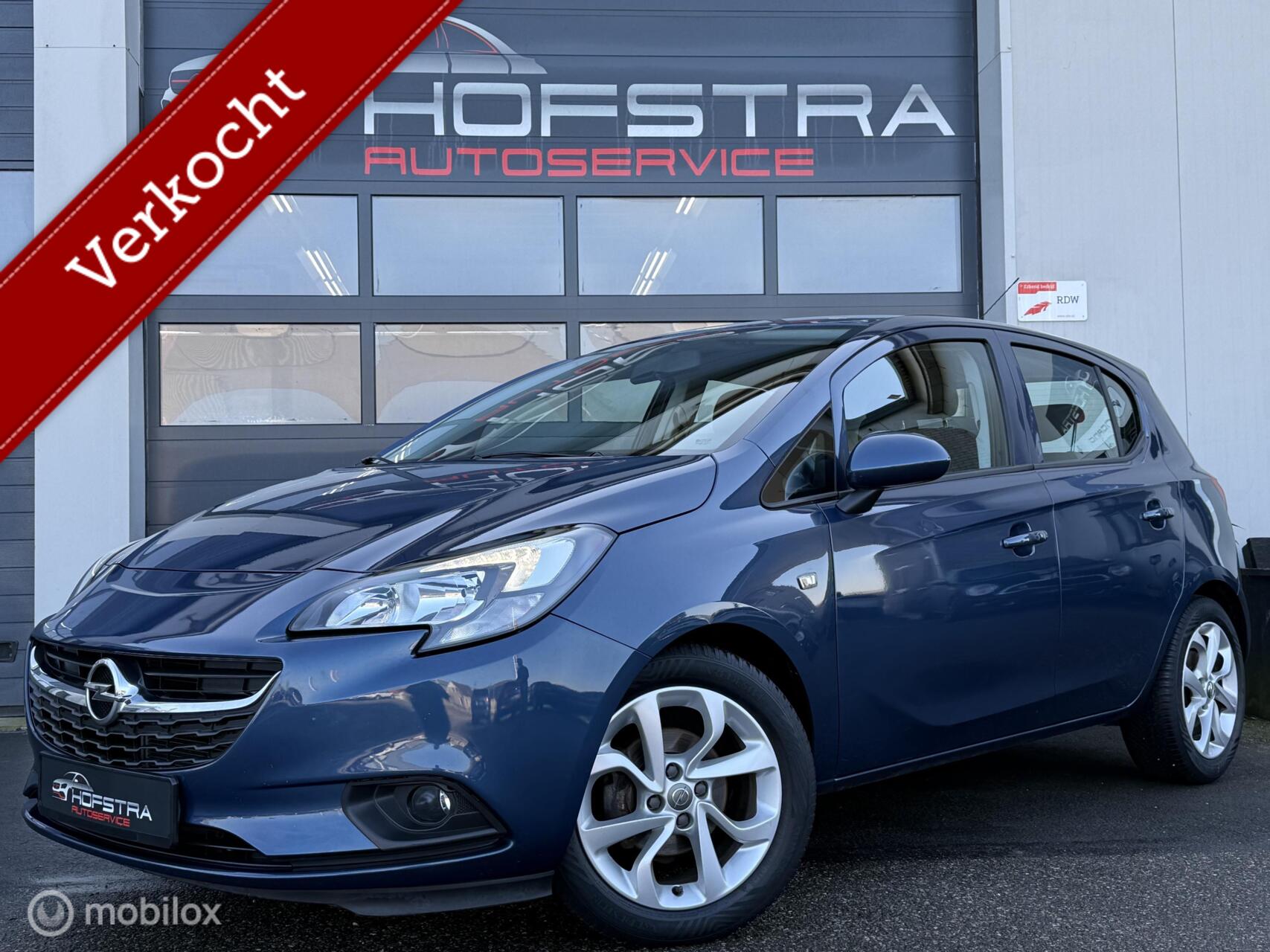 Opel Corsa 1.4 Color Edition 2015 - voorkant