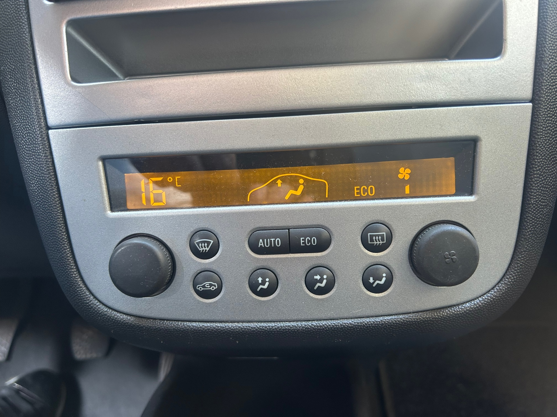 Foto van Opel Corsa-c