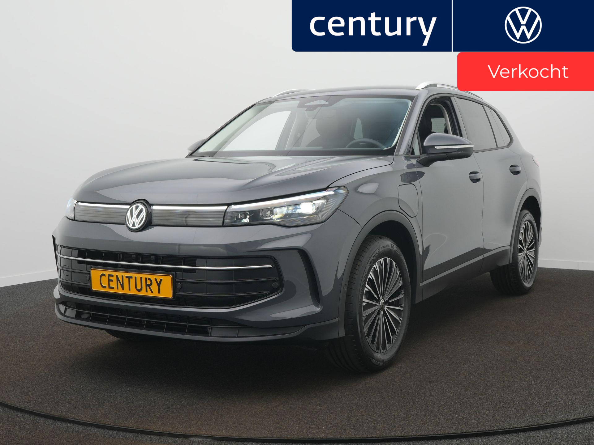 Volkswagen Tiguan 1.5 eHybrid 204pk Life Edition 2026 - voorkant