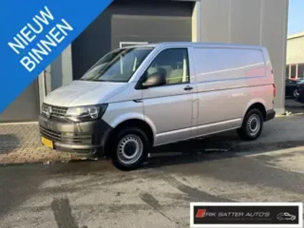 Volkswagen Transporter 2.0 TDI L1H1 Comfortline 2016 - voorkant