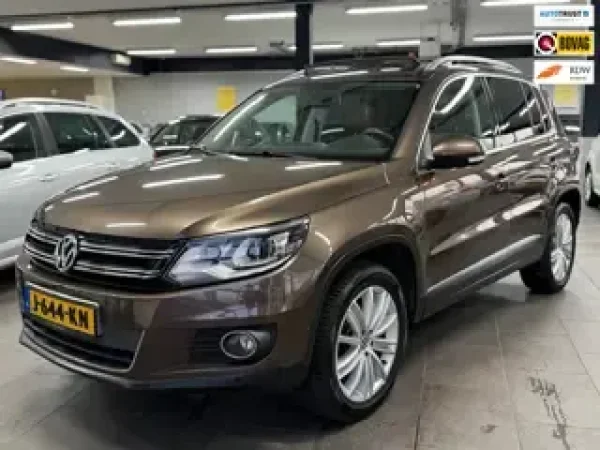 Volkswagen Tiguan 2.0 TSI Sport&Style 4Motion 2011 - voorkant