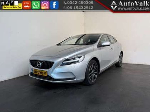Volvo V40 2.0 T2 Nordic+ 2018 - voorkant