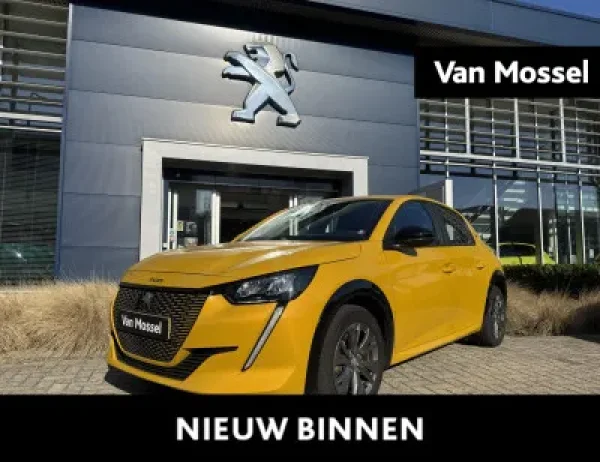 Peugeot 208 EV Active Pack 2022 - voorkant