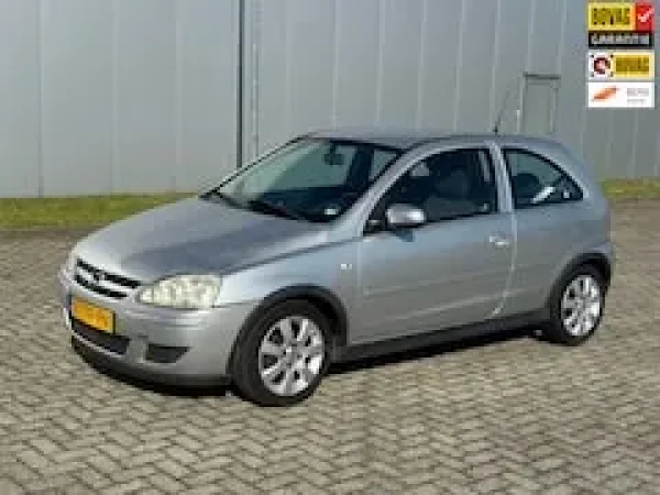 Opel Corsa 1.2-16V Silverline 2006 - voorkant