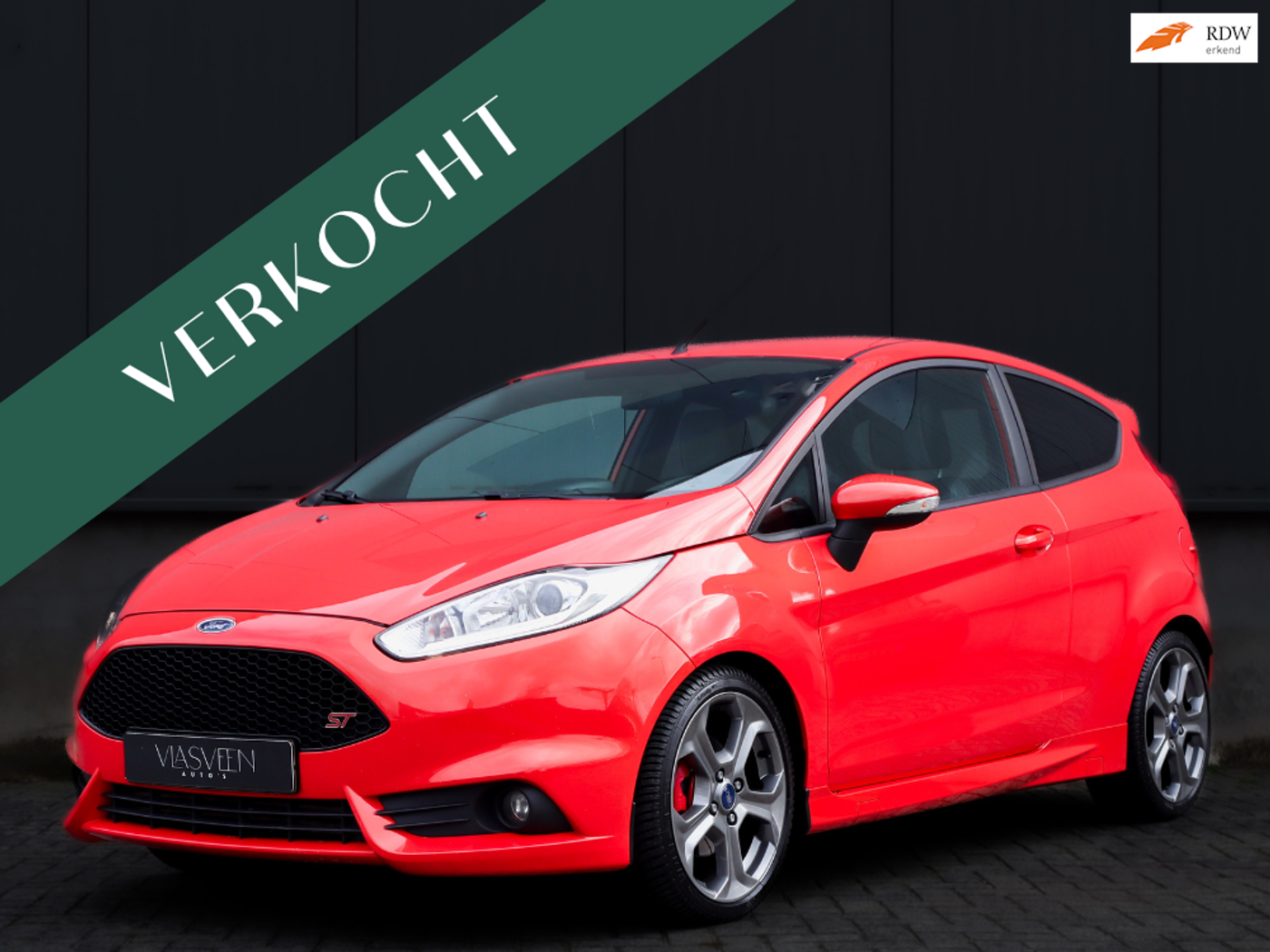 Ford Fiesta 1.6 ST2 nette originele ST! 2014 - voorkant