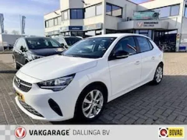 Opel Corsa 1.2 Edition 2022 - voorkant