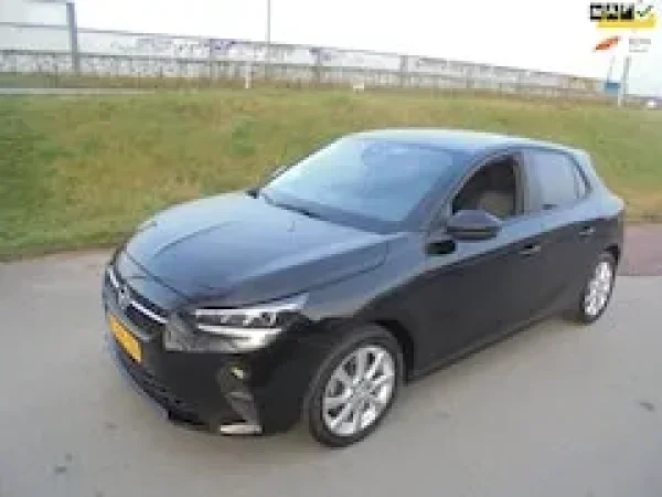 Opel Corsa 1.2 Edition 2022 - voorkant