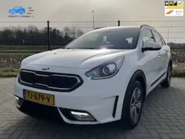 Kia Niro 1.6 GDi Hybrid DynamicLine 2018 - voorkant