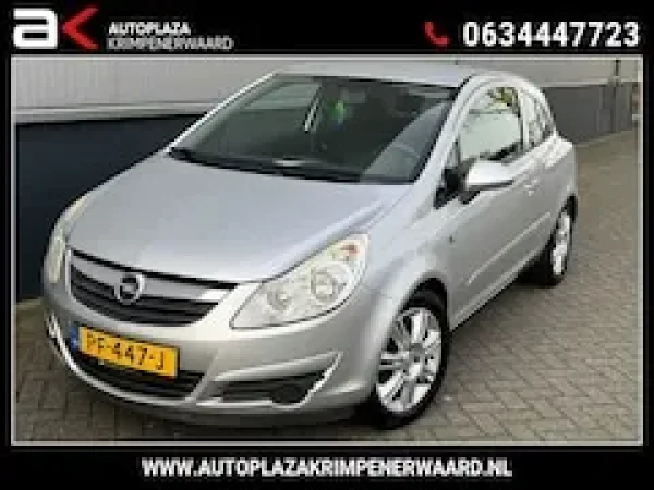 Opel Corsa 1.0-12V Essentia 2006 - voorkant