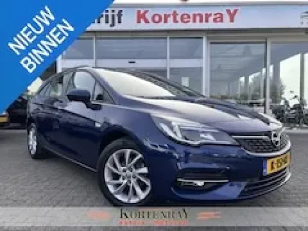 Opel Astra 1.2 Edition 2020 - voorkant