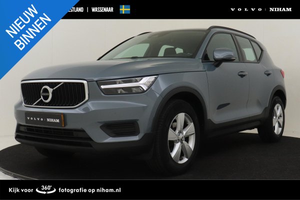 Volvo XC40 1.5 T2 Momentum Core 2022 - voorkant