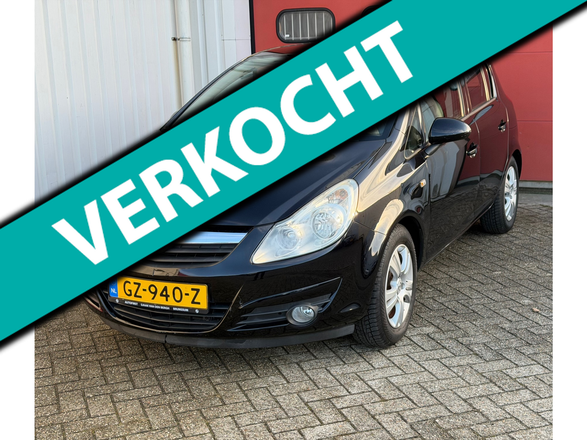Opel Corsa 1.2-16V Sport Zwart Automaat Cruise Airco 2009 - voorkant