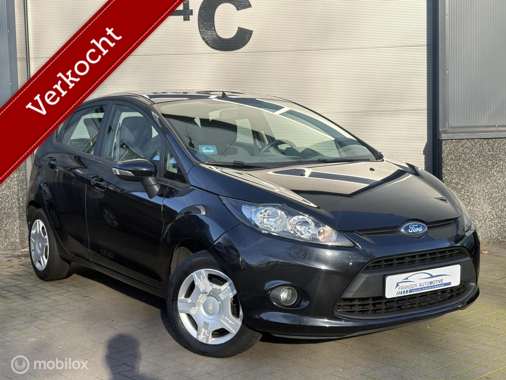 Ford Fiesta 1.25 Trend Airco 5 deurs leuke auto 2011 - voorkant