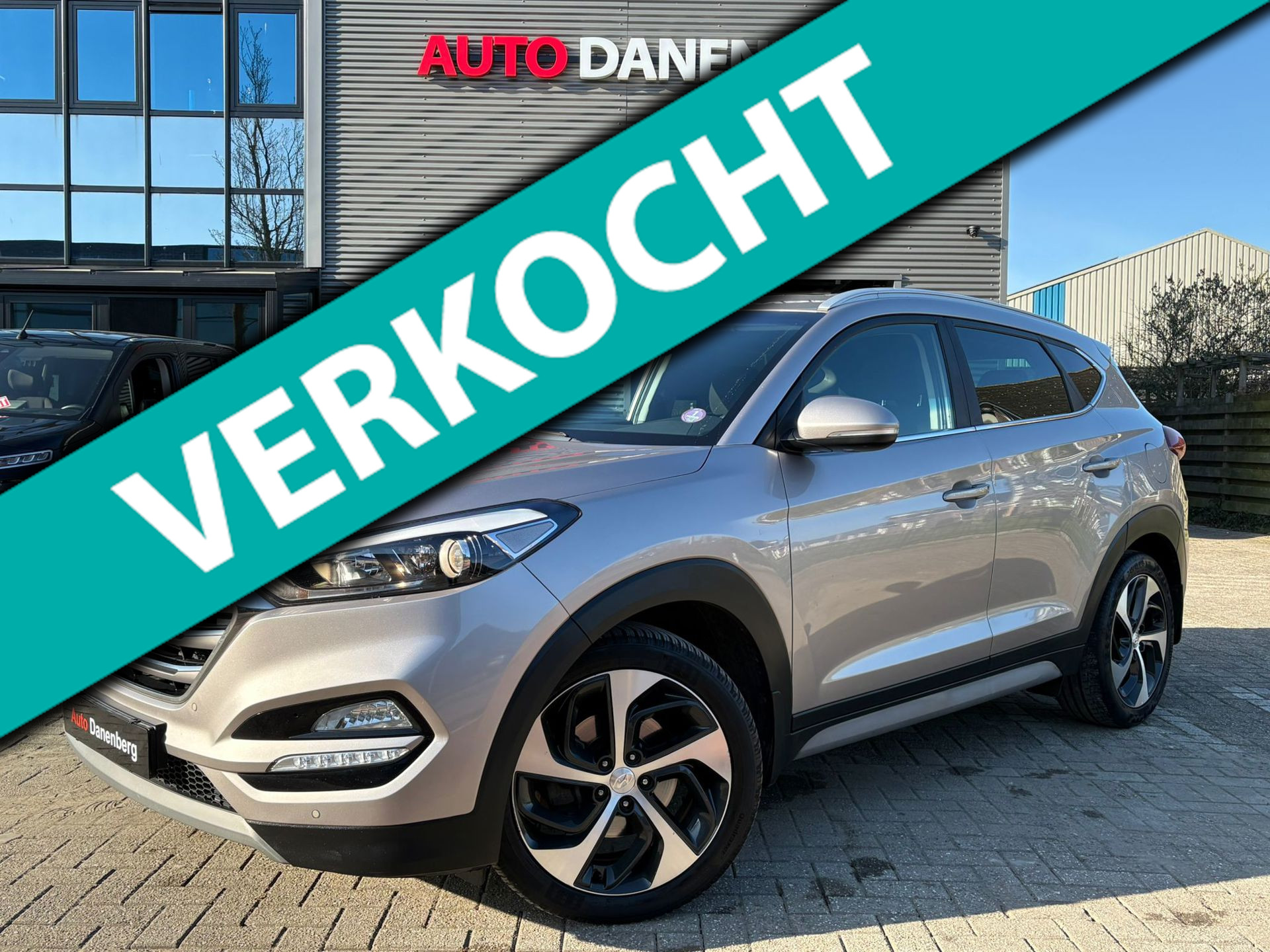 Hyundai Tucson 1.6 T-GDi Comfort 4WD Nieuwe APK CAMERA,STOELVERWARMING,TREKHAAK 2018 - voorkant