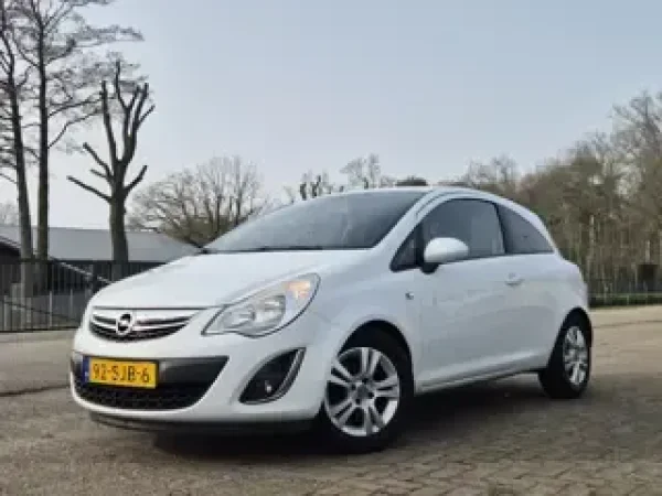Opel Corsa 1.3 CDTi EcoFlex S/S Cosmo 2011 - voorkant