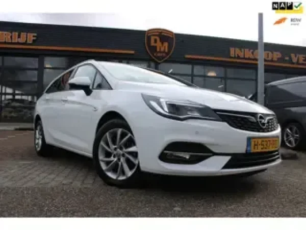 Opel Astra 1.2 Edition 2020 - voorkant