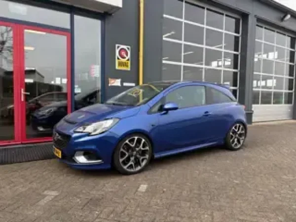 Opel Corsa 1.6 Turbo OPC 2016 - voorkant