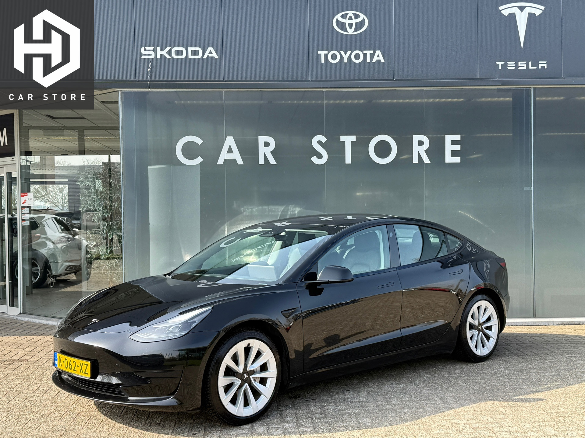 Tesla Model 3 Standard RWD Plus 60 kWh LFP 93% SOH FACELIFT 2021 - voorkant
