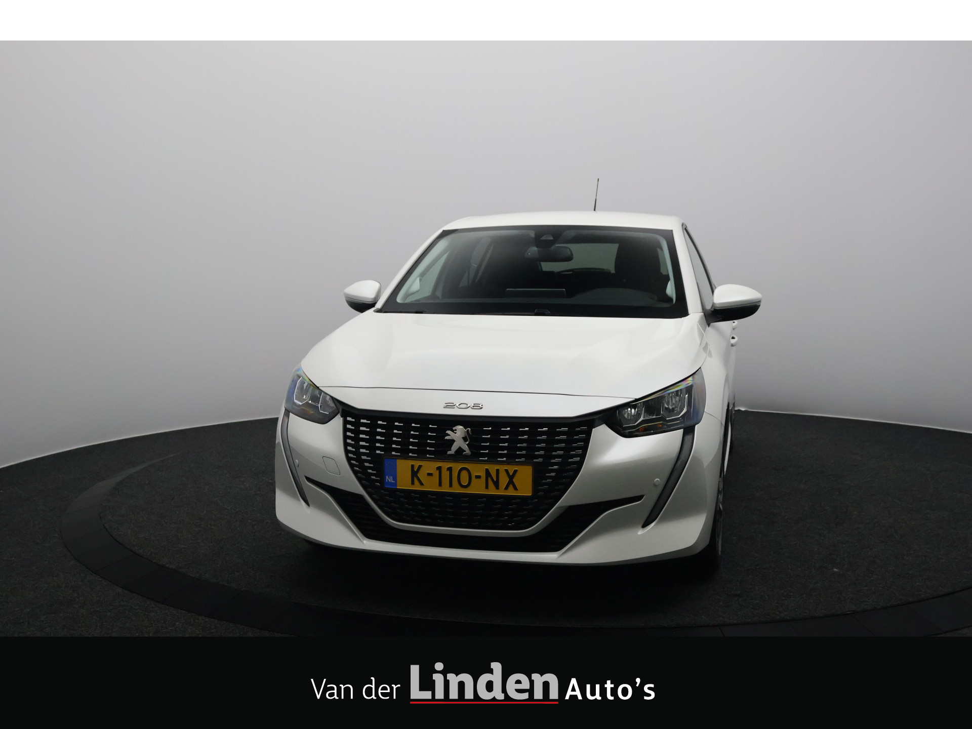 Peugeot 208 1.2 PureTech Blue Lease Allure 2021 - voorkant