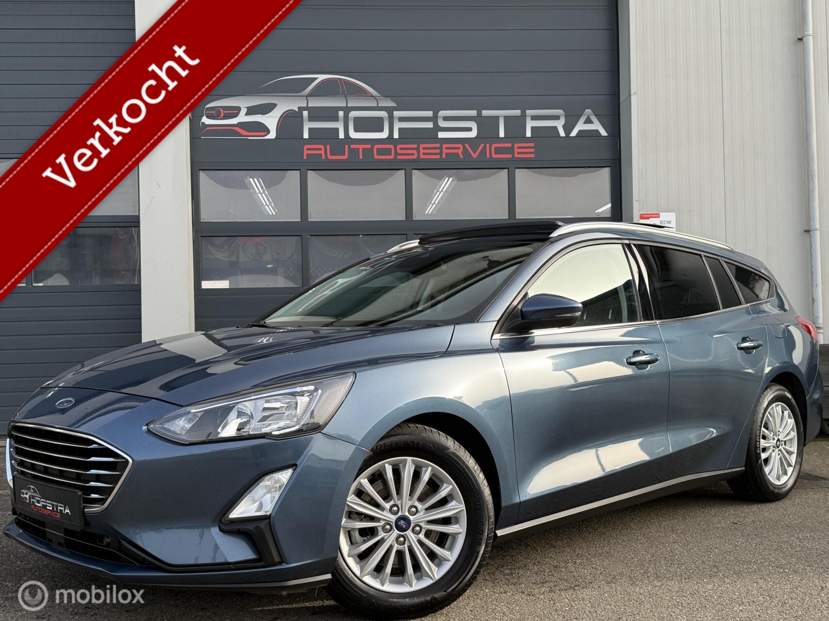Ford Focus 1.0 EcoBoost Hybrid Titanium X Pano Trekhk Luxe! 2021 - voorkant