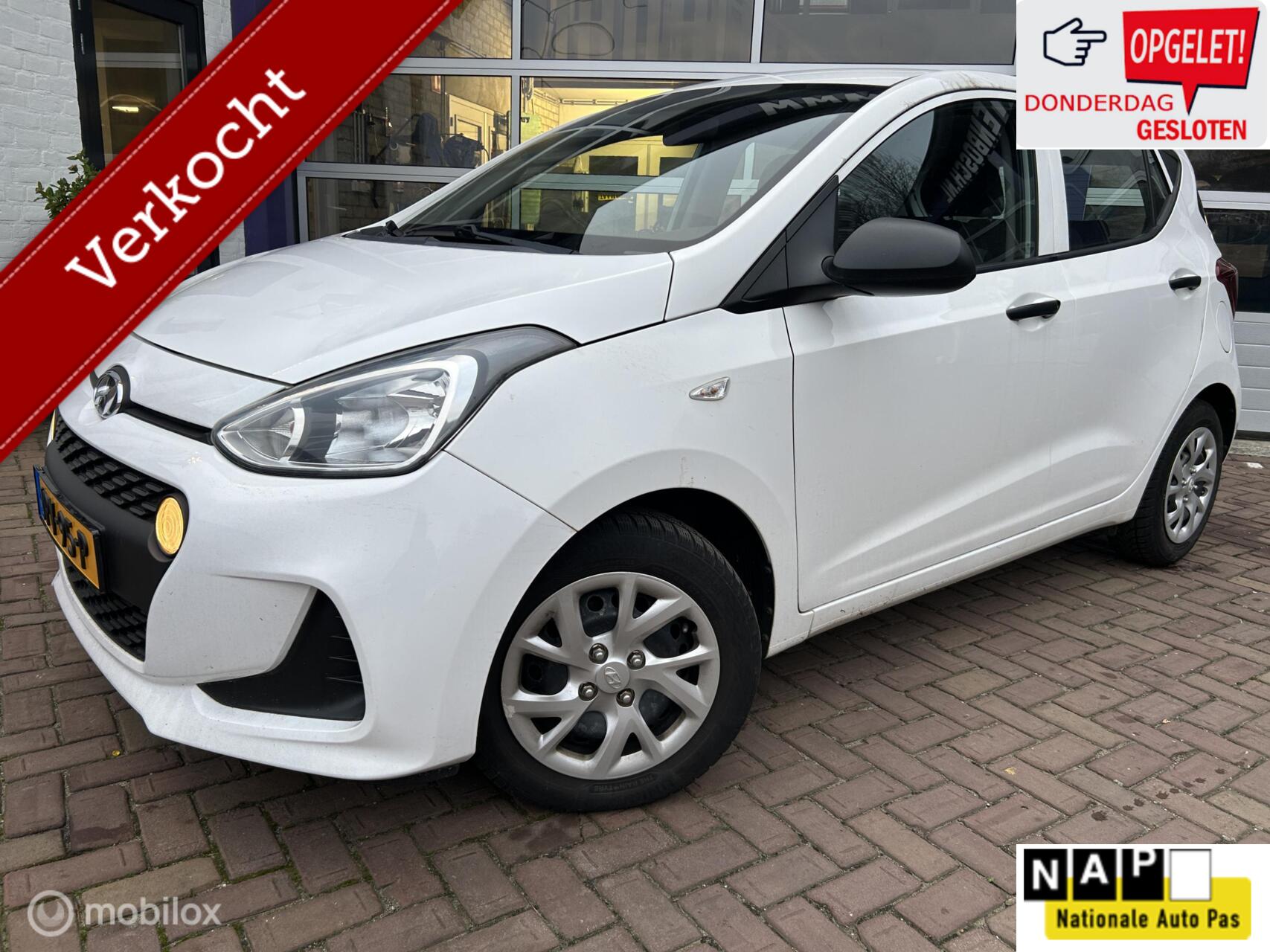Hyundai I10 1.0i Comfort 5p. * AIRCO * 2018 - voorkant