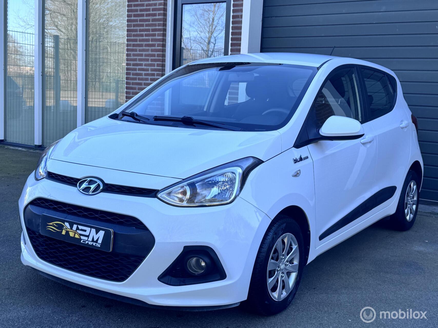 Hyundai I10 1.0i i-Motion Comfort 2015 - voorkant