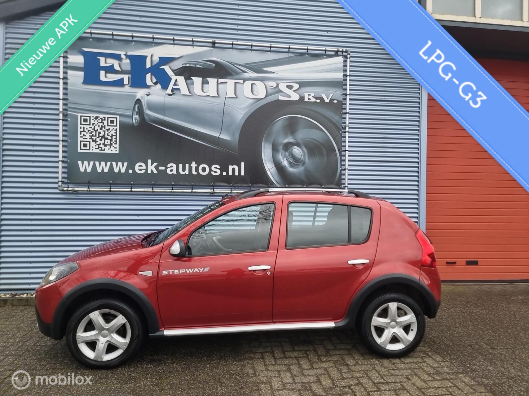 Foto van DACIA SANDERO