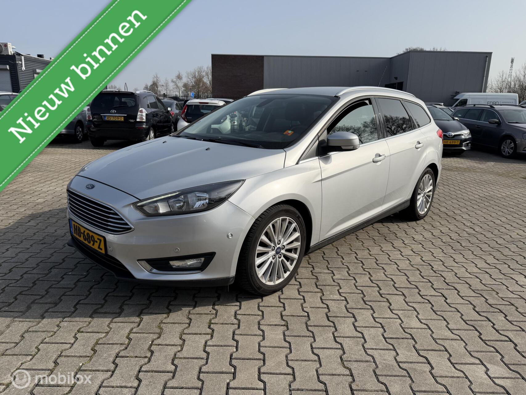Ford Focus Titanium Edition nieuwe riem grote beurt 2015 - voorkant