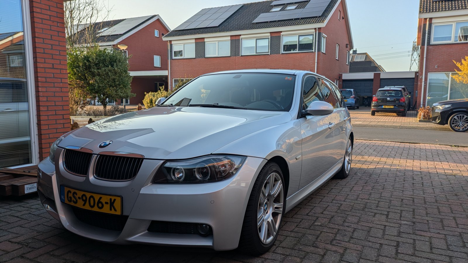 BMW 3-serie Touring 330i Dynamic Exec. 2006 - voorkant