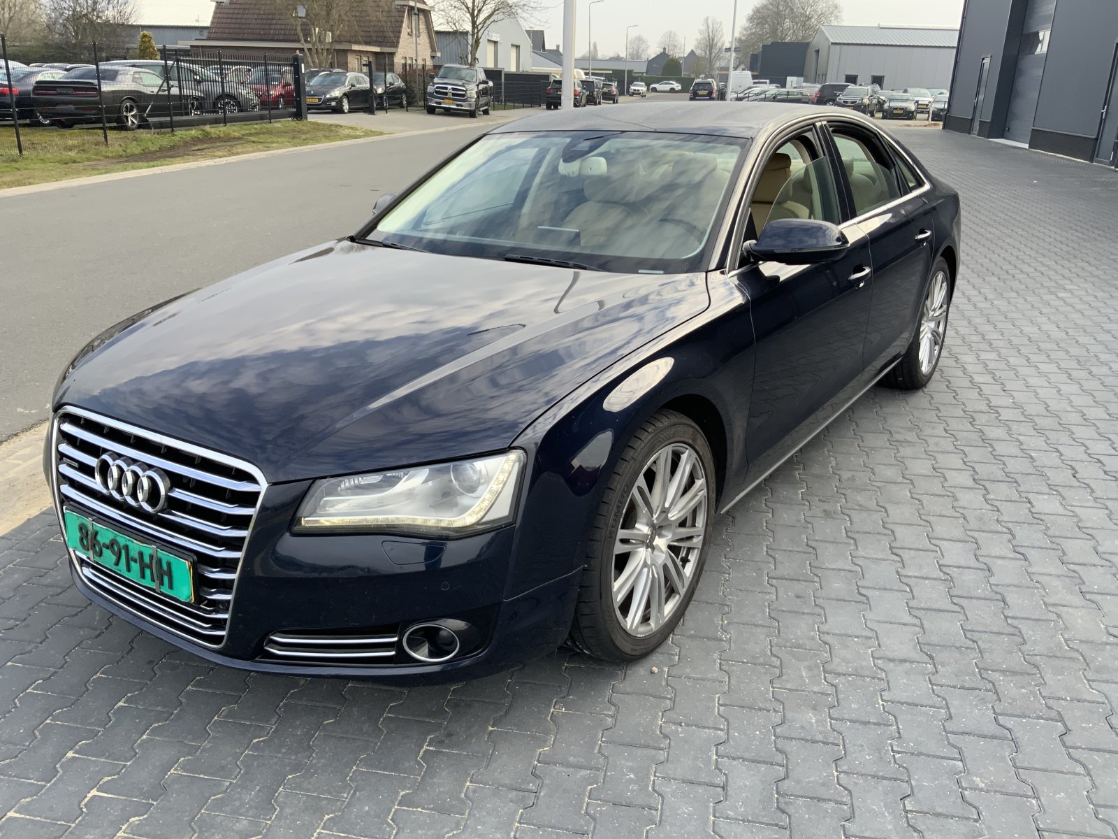 Audi A8 4.0 TFSI q.Pro Line+ 2013 - voorkant