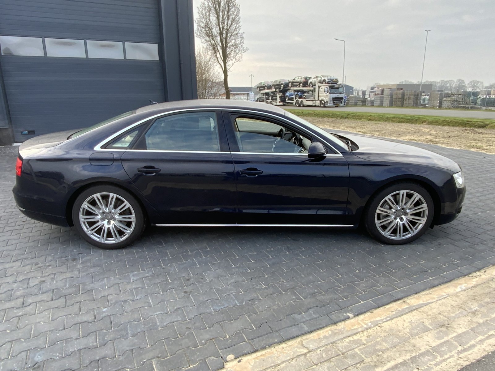 Inspectiefoto van Audi A8