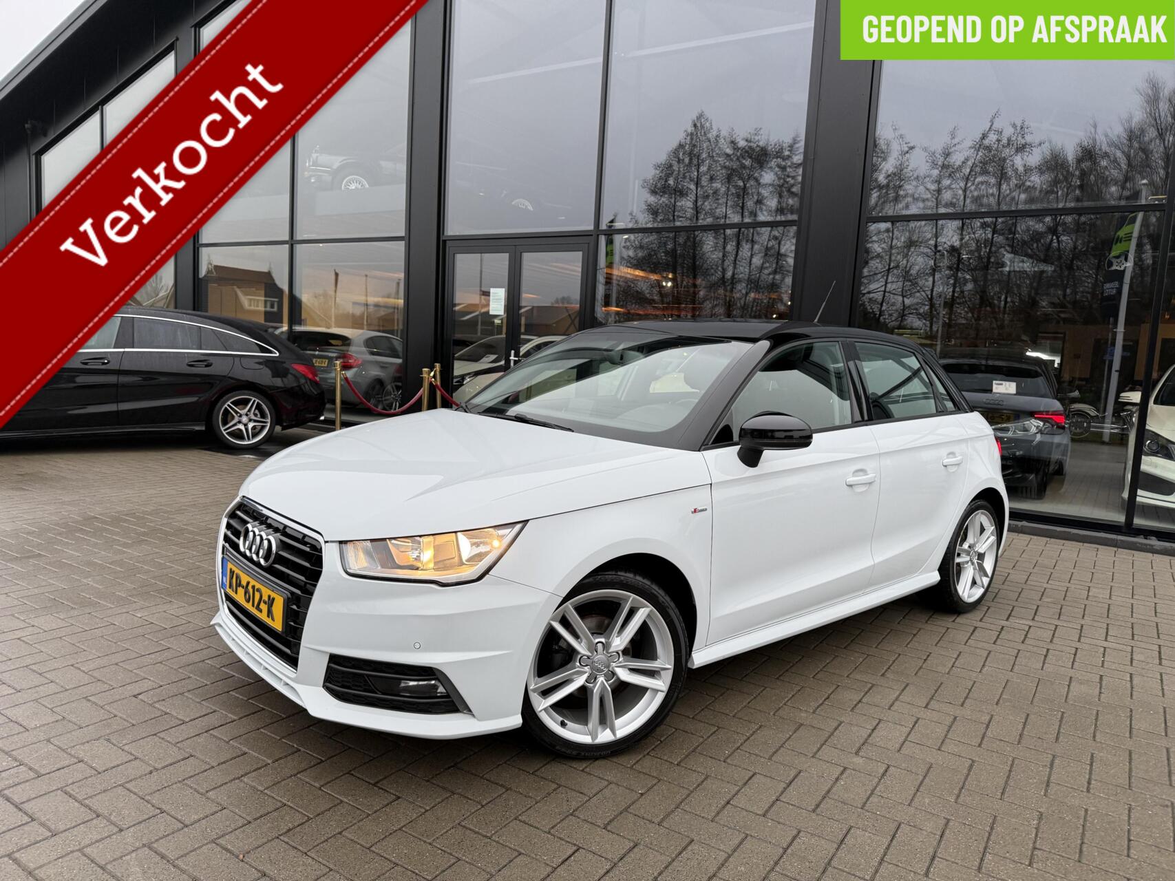 Audi A1 Sportback 1.0 S line TFSI Design|Navi|Clima|PDC 2016 - voorkant