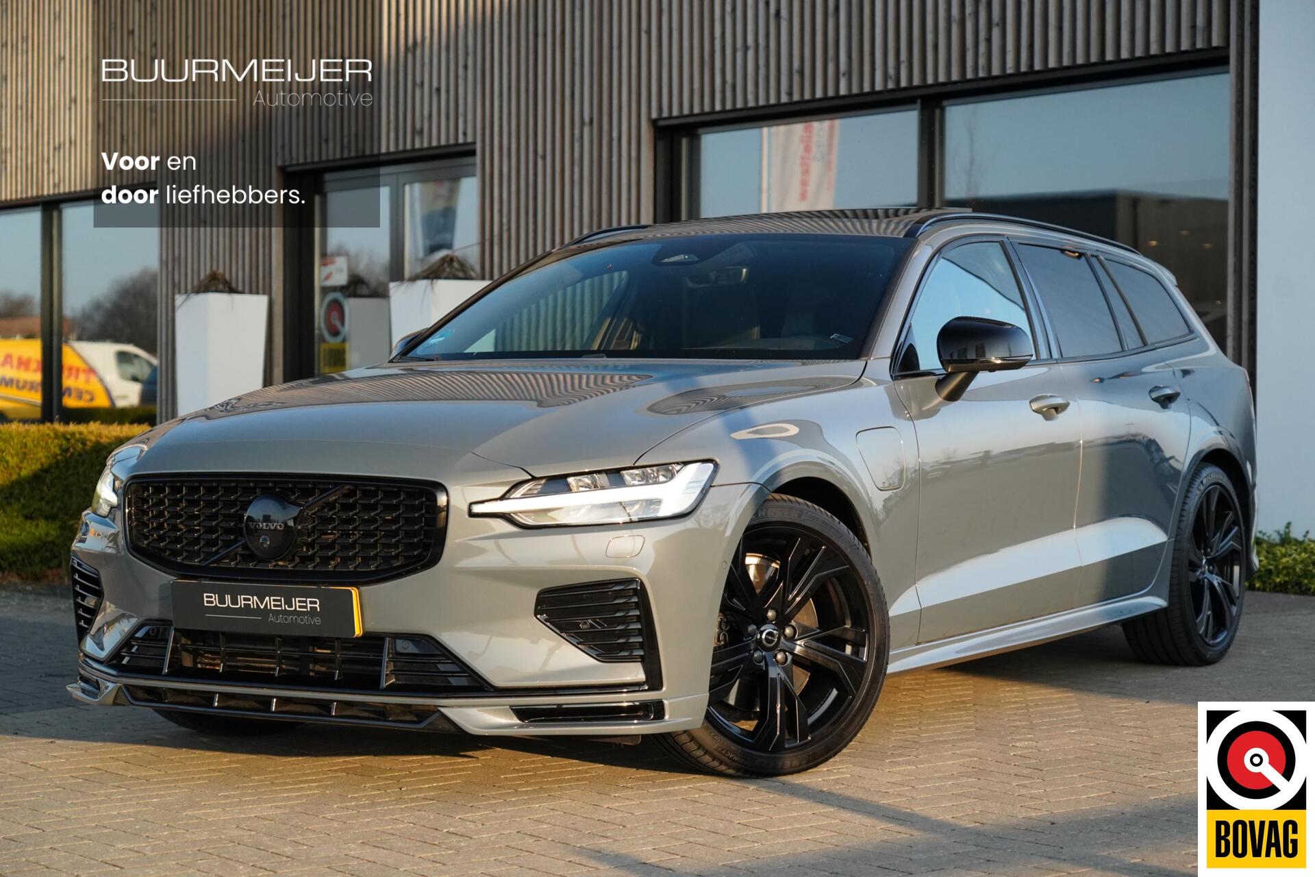 Volvo V60 2.0 T6 Plug-in hybrid AWD Ultimate Dark long range Heico Edition | Heico uitlaat met klep | Heico bodypakket | Dealer onderhouden | HUD | Pano | Harman Kardon | Trekhaak | Lederen dashboard | Black pakket | 2022 - voorkant
