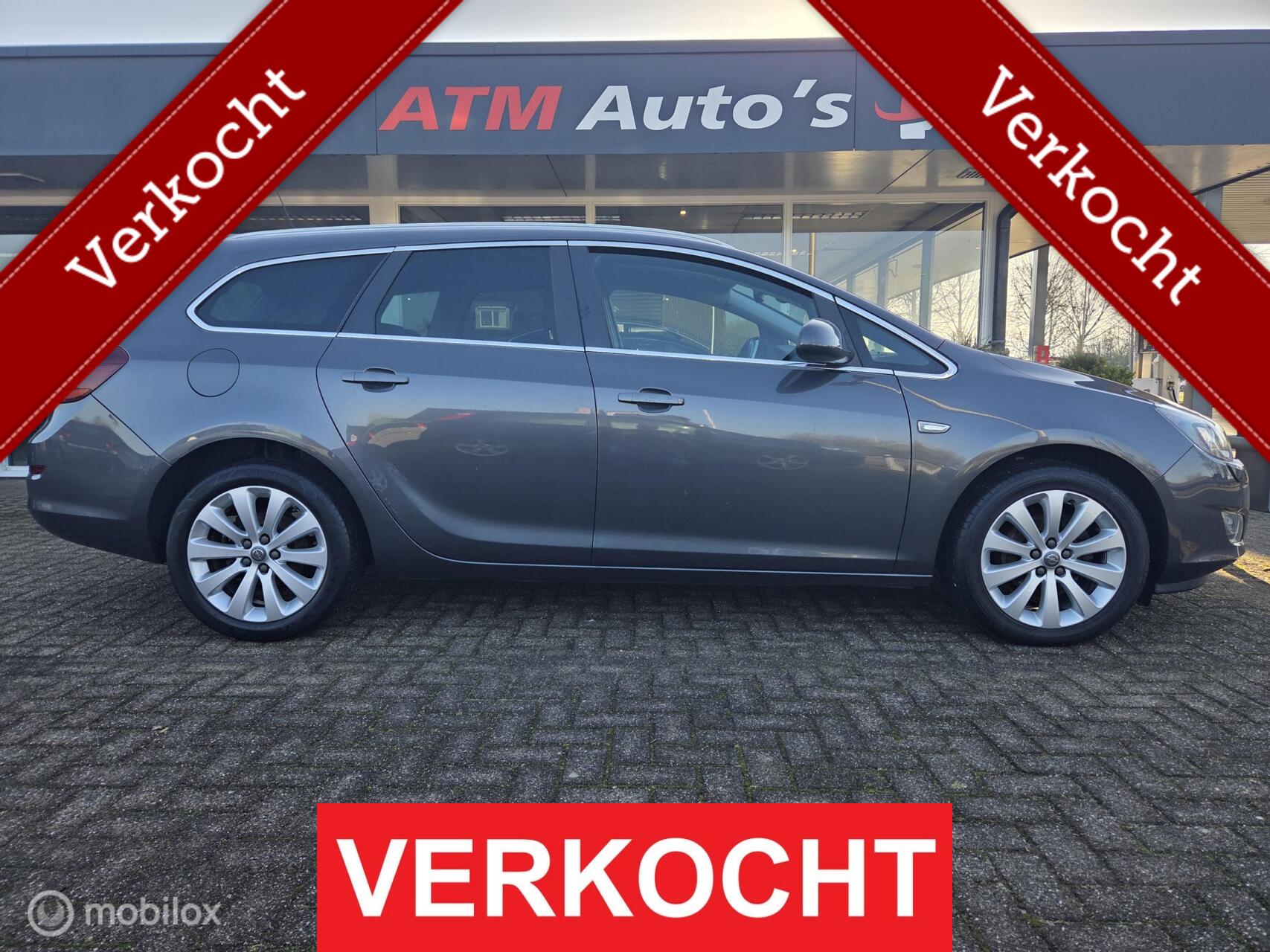 Opel Astra 1.4 Turbo Sport Airco Cruise PDC 2011 - voorkant