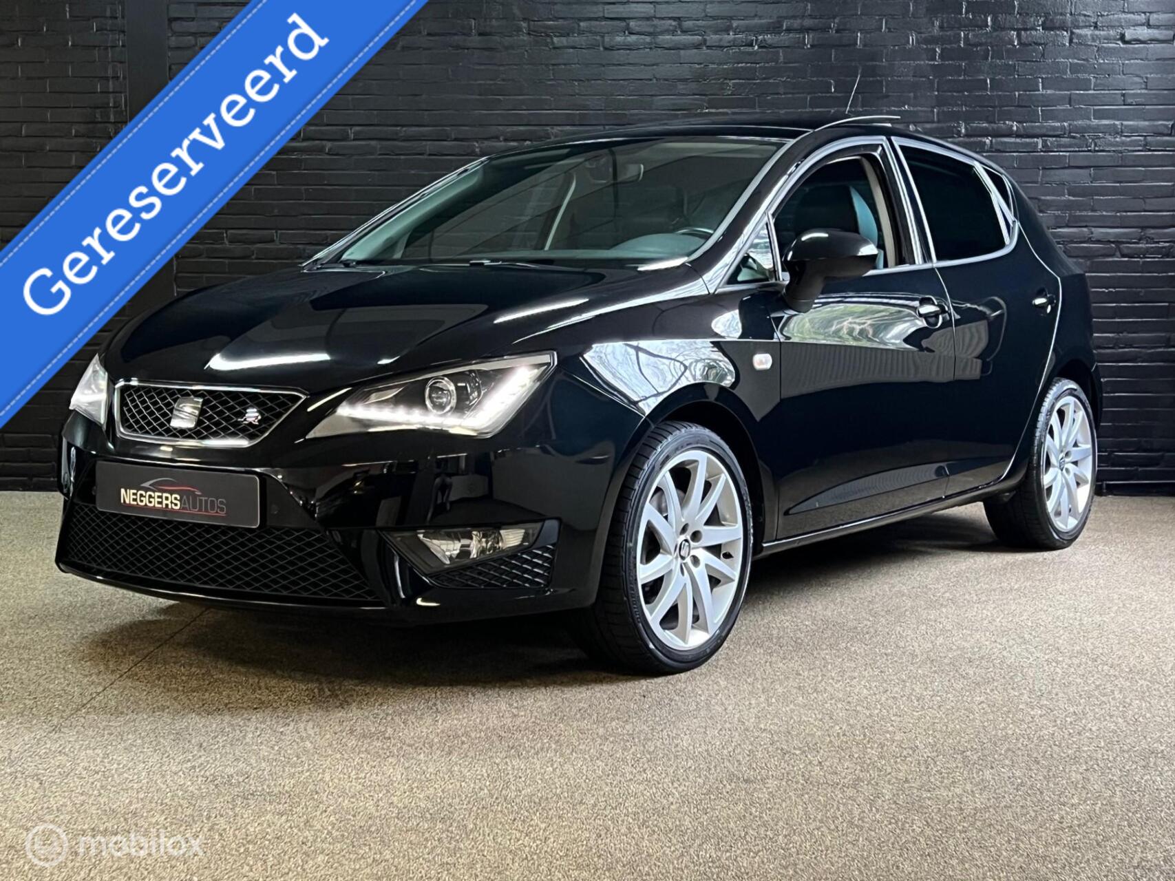Seat Ibiza 1.0 EcoTSI FR Connect | Carplay | Pano | Leder | 2016 - voorkant