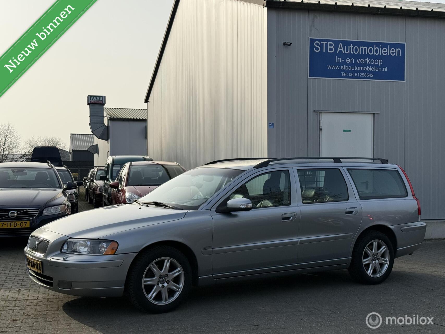 Volvo V70 2.4 Edition Classic Origineel NL Weinig km’s 2007 - voorkant