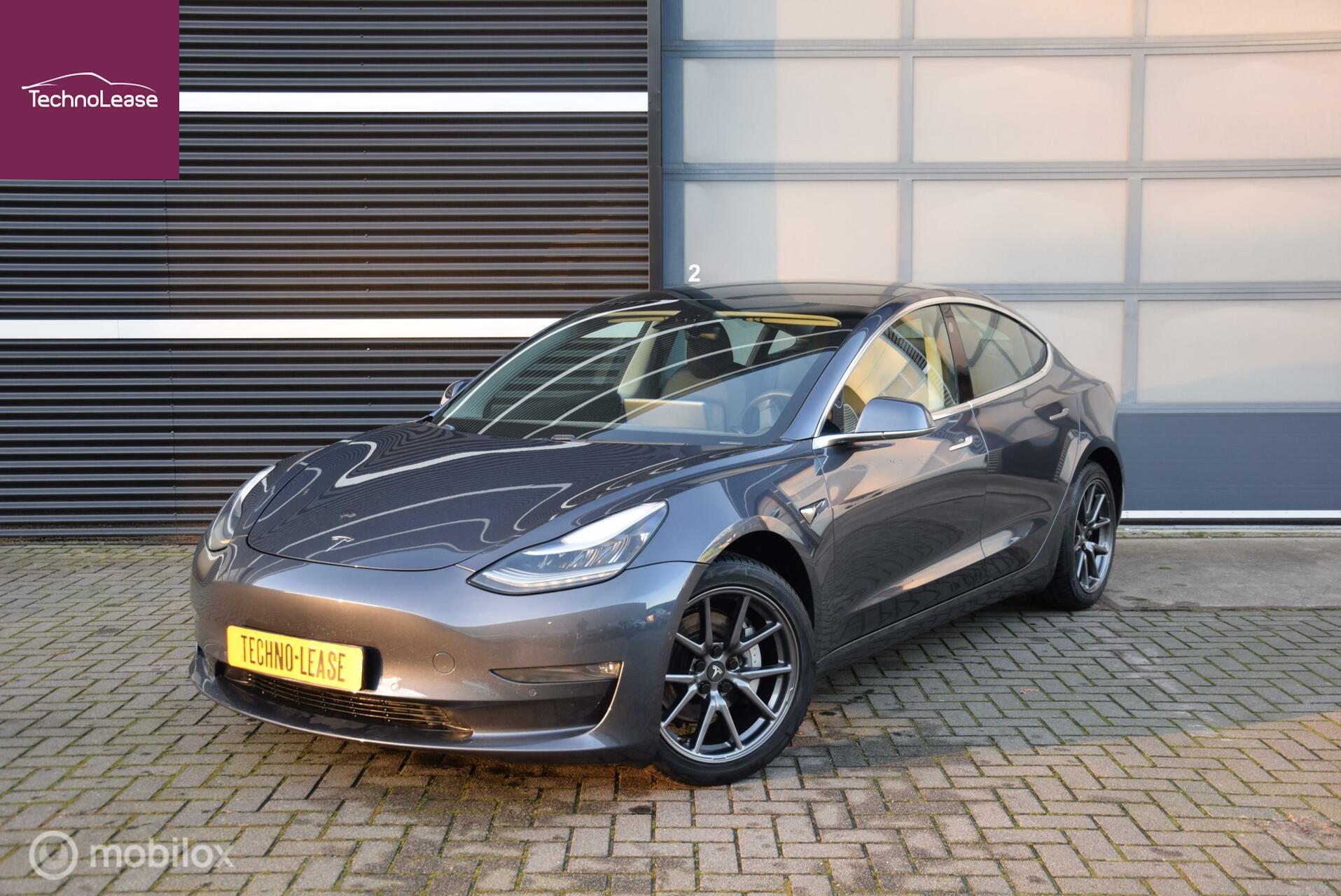 Tesla Model 3 Long Range AWD 75 kWh 2019 - voorkant