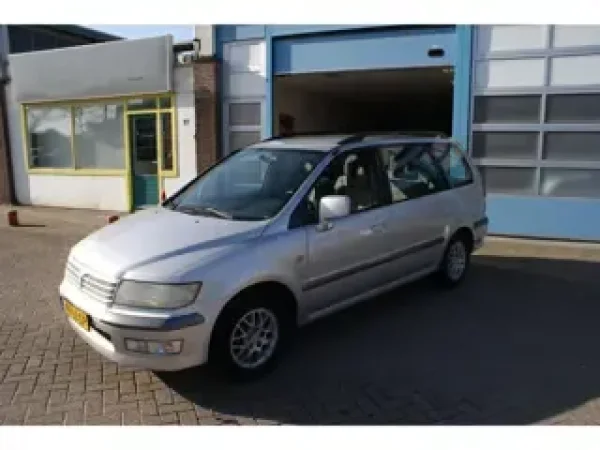 Foto van Mitsubishi Space Wagon