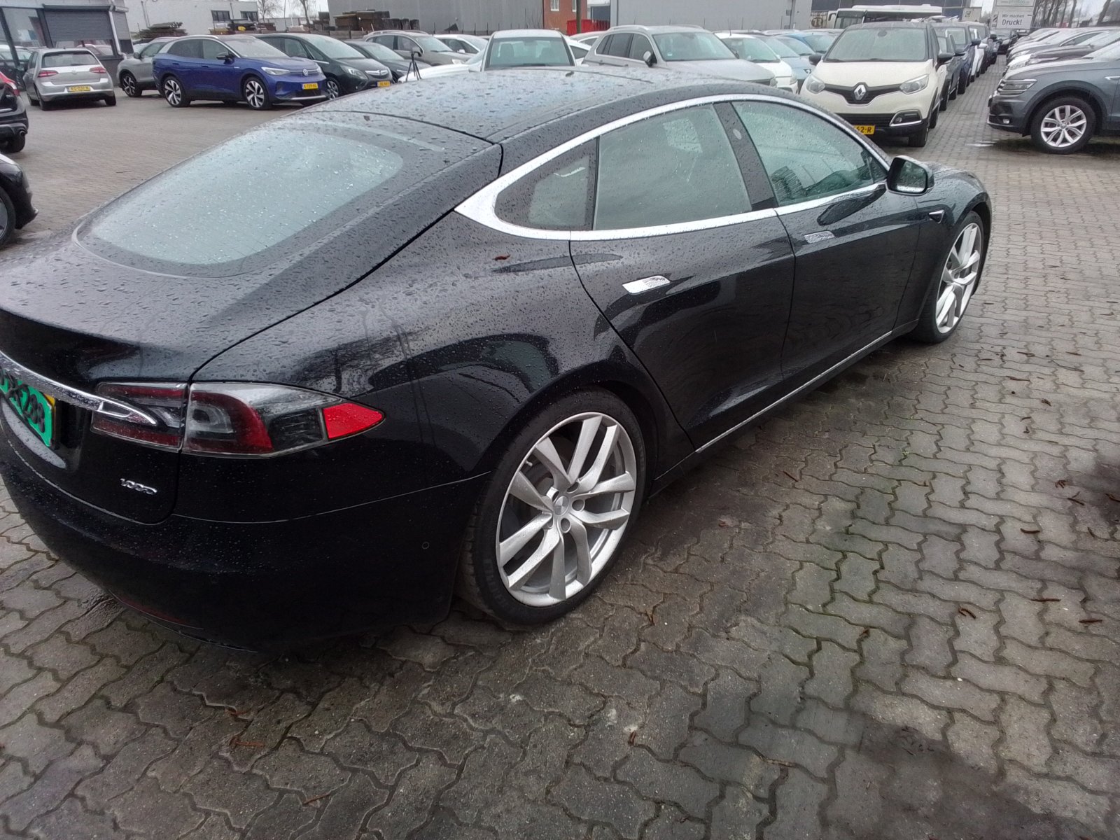 Inspectiefoto van Tesla Model S